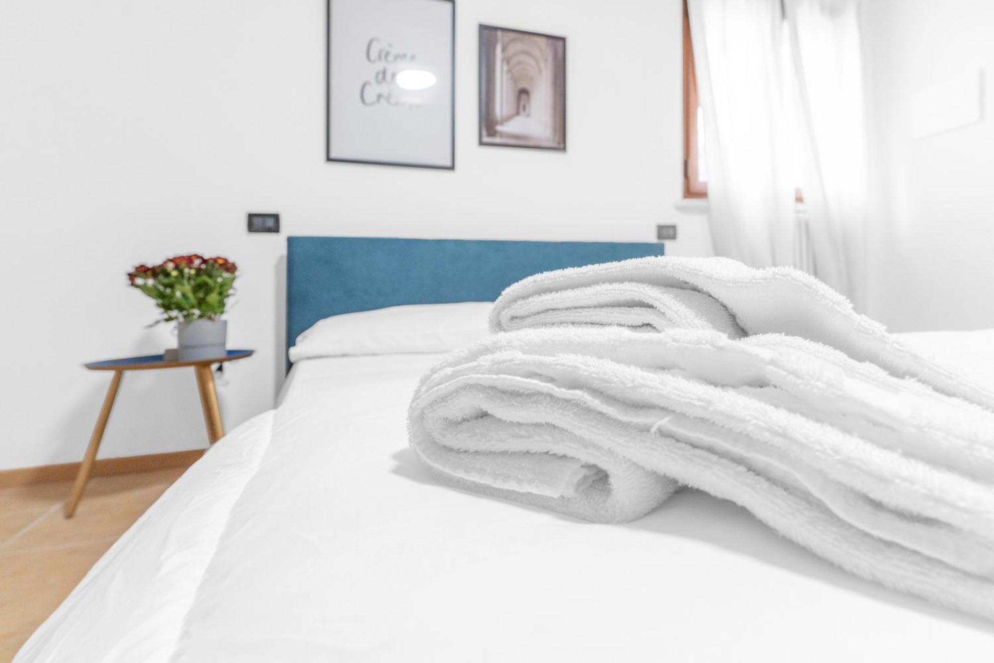 -Free Pool And Parking- Garda House Apartments Castelnuovo del Garda Ngoại thất bức ảnh