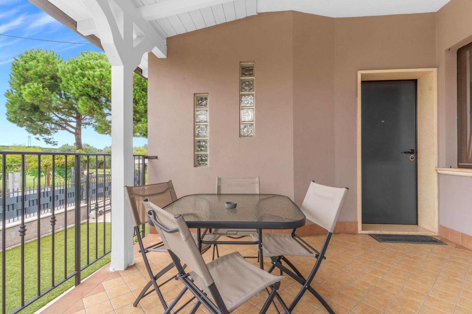 -Free Pool And Parking- Garda House Apartments Castelnuovo del Garda Ngoại thất bức ảnh