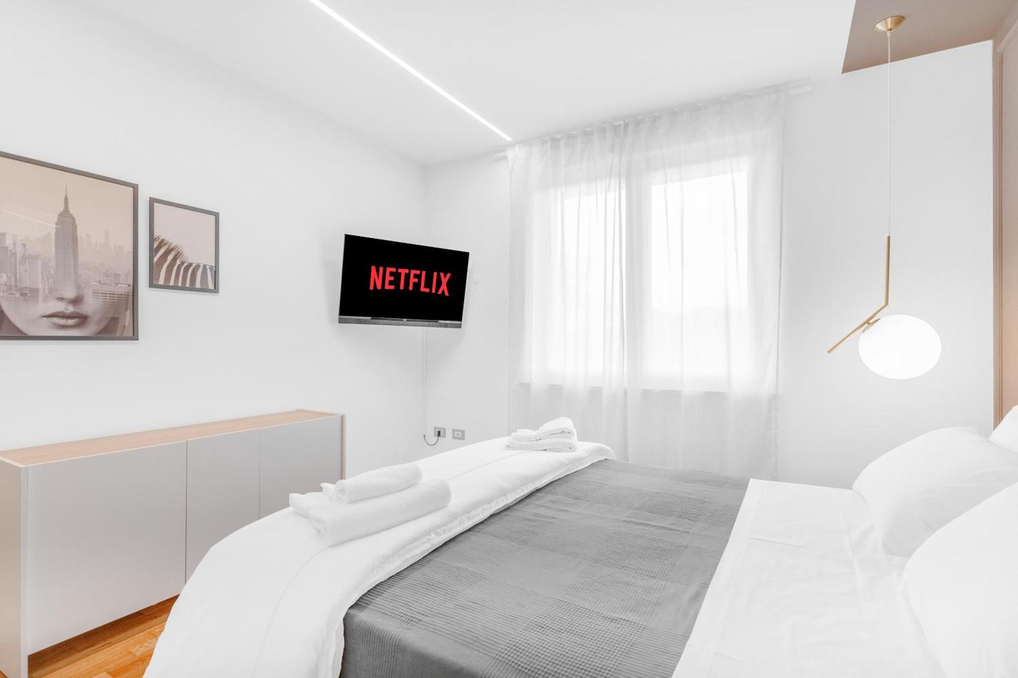 -Free Pool And Parking- Garda House Apartments Castelnuovo del Garda Ngoại thất bức ảnh